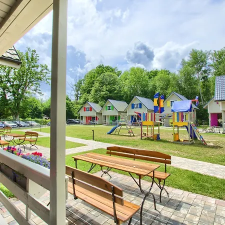 Kolorowe Lodge Rewal